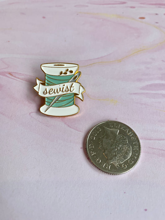 Sewist Bobbin Pin Badge