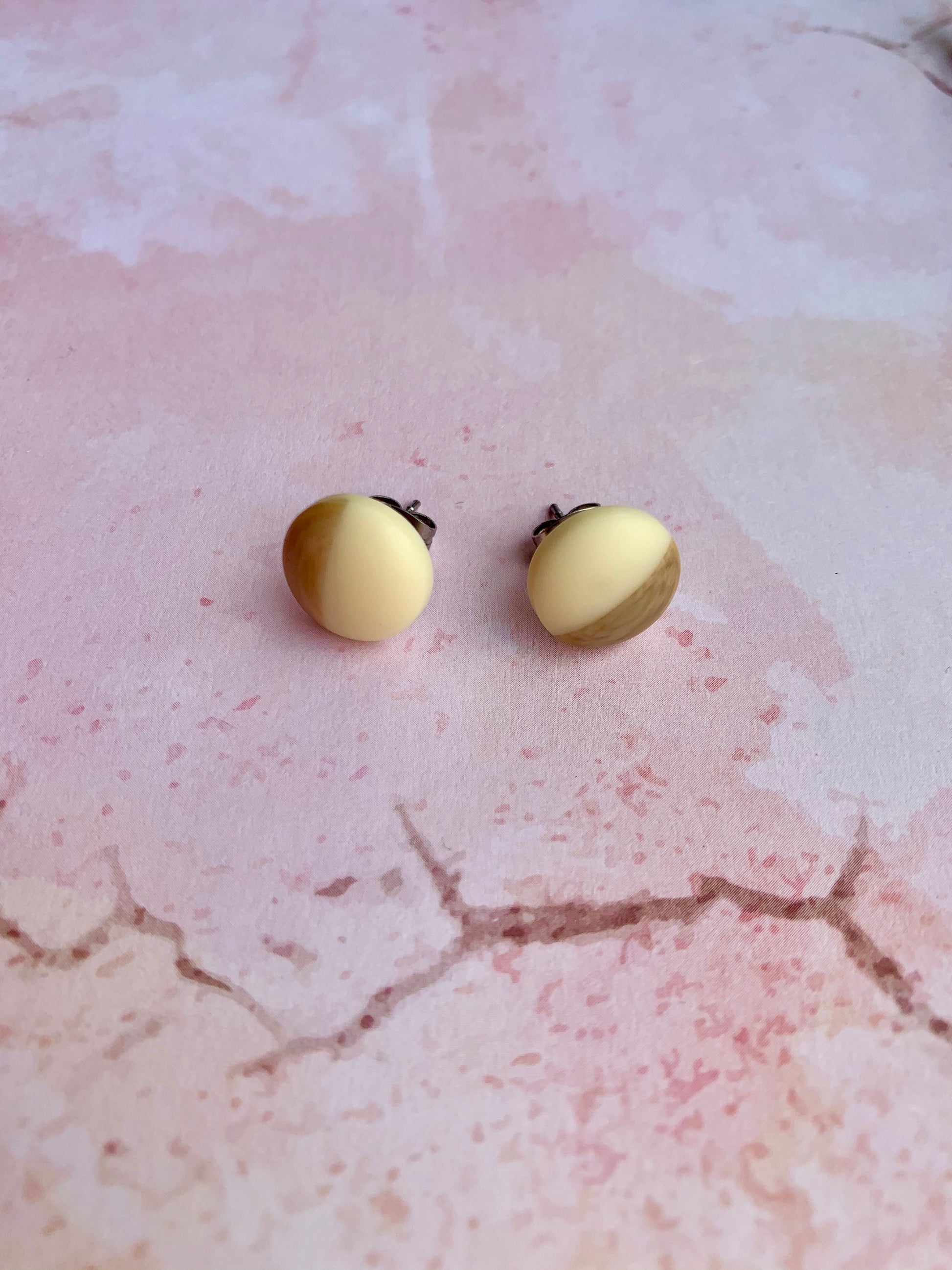 Cream Stud Earrings, half wooden and half cream resin charm on stainless steel stud earrings. Cute Earrings. Neutral earrings. Earrings uk. 