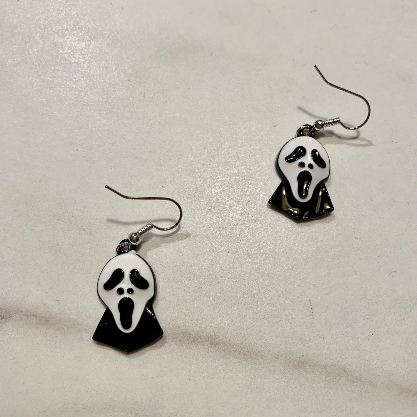 Scream Earrings