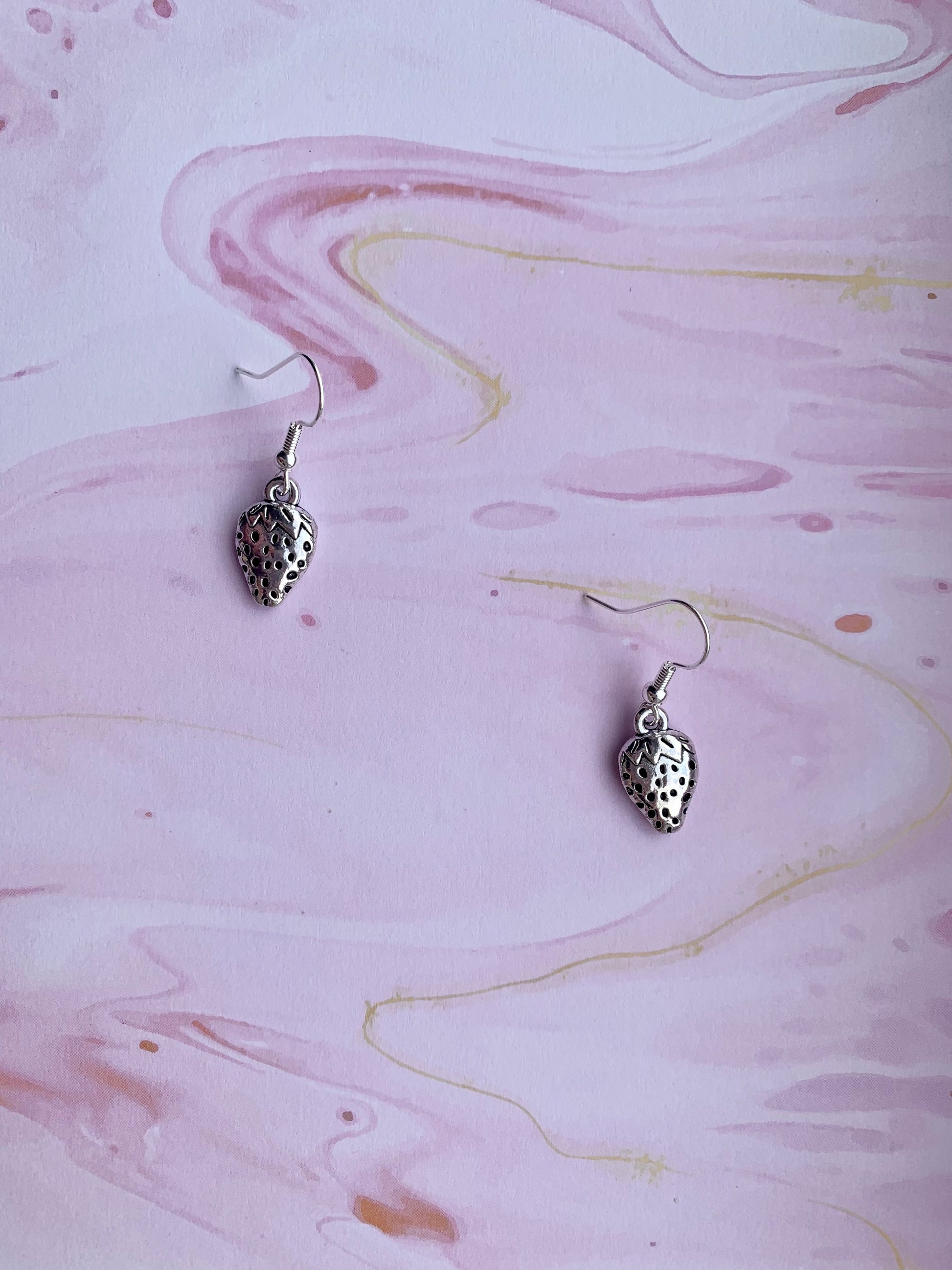 strawberry earrings. Alloy silver coloured strawberry charm on silver plate hooks. food earrings. novelty earrings. kawaii earrings. 