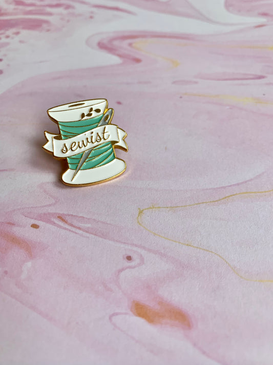 Sewist Bobbin Pin Badge