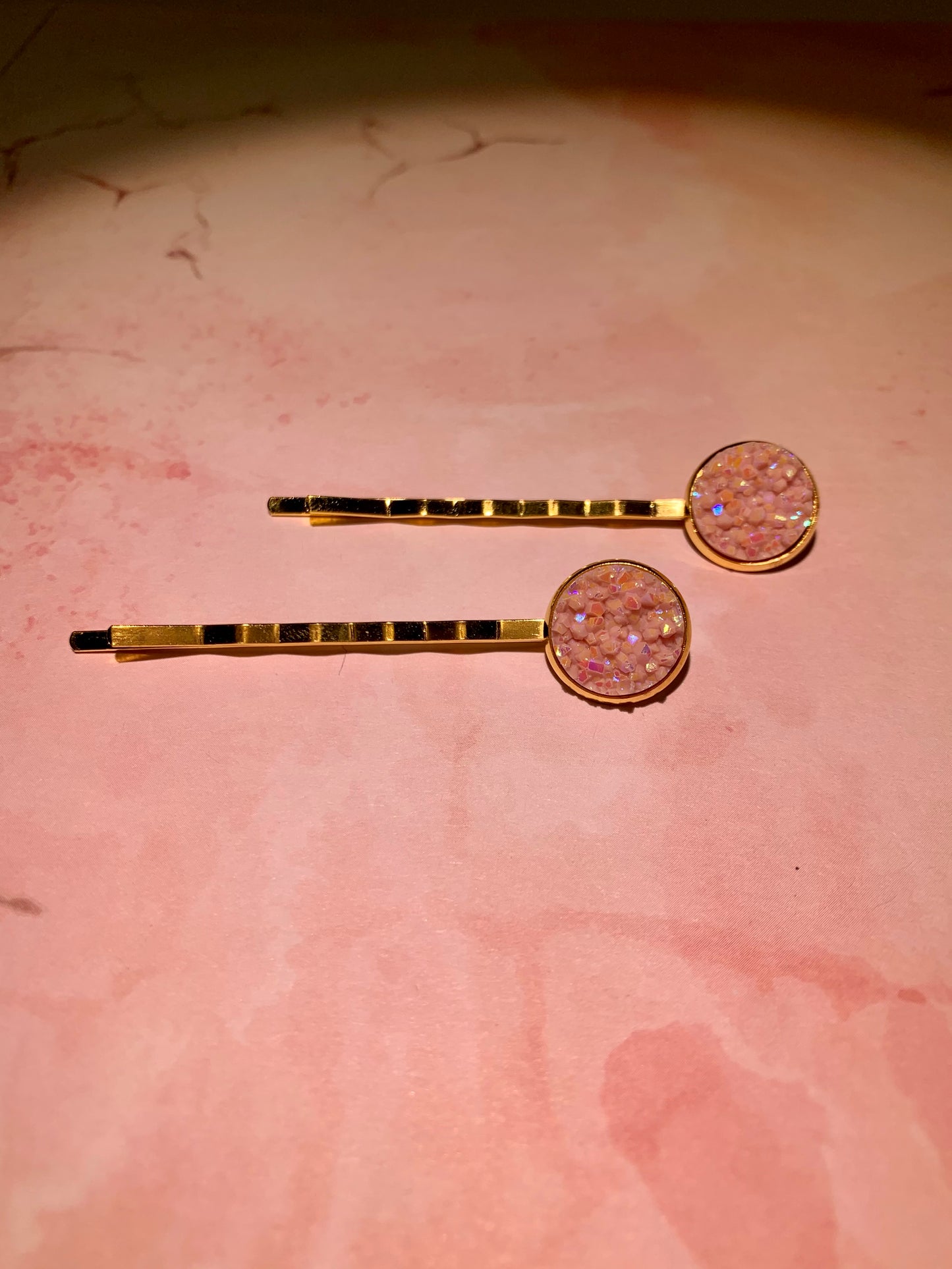 Light Pink Natural Ore Style Gold Hair Grips