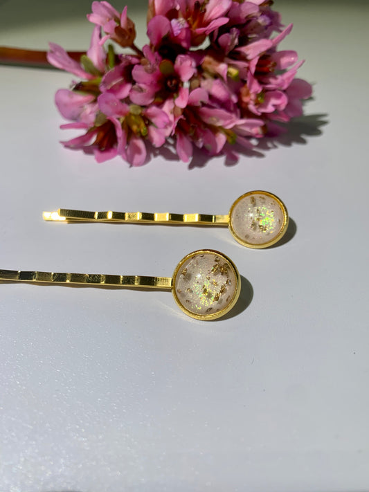 White and gold leaf hair grips